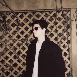 Meet your Posher, Victor